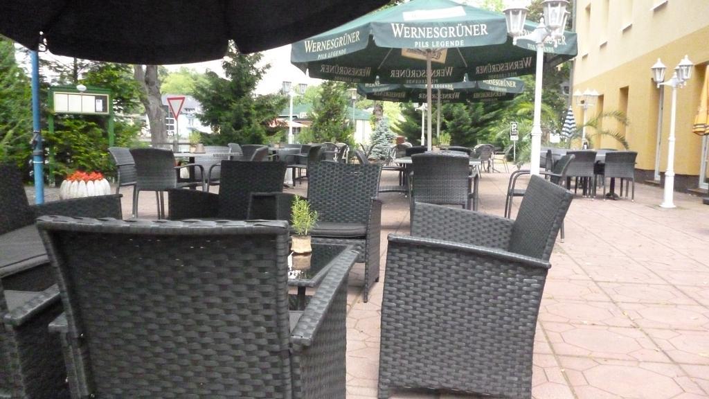 Hotel Und Restaurant Kranichsberg Woltersdorf  Bagian luar foto